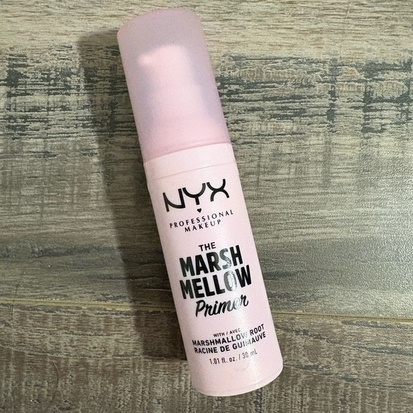 NYX Other - NYX The Marshmellow Face Primer